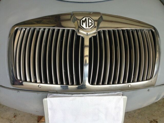 1960 mga coupe (fixed hard top) with rare original/correct factory wire wheels