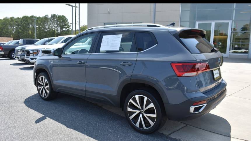 2022 volkswagen taos se