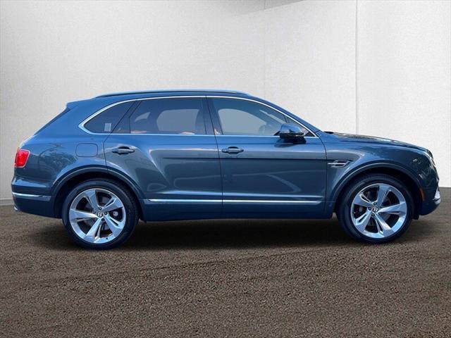 2019 bentley bentayga v8