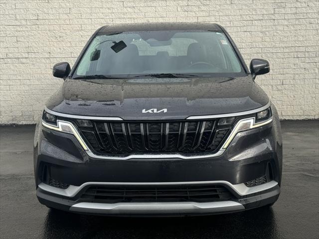 2022 kia carnival lxs