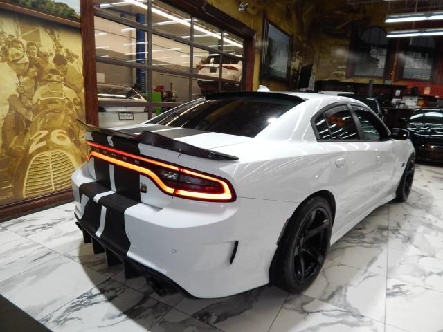 2019 dodge charger scat pack