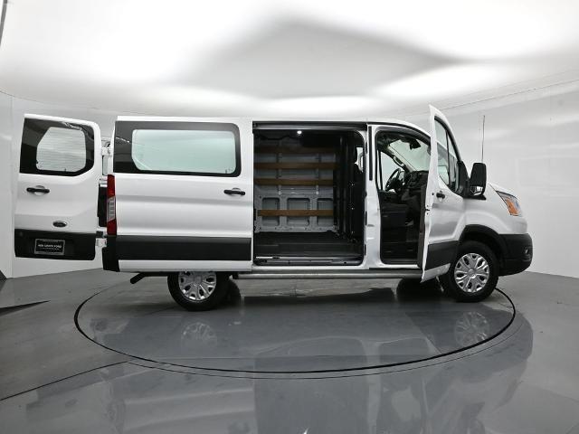 2022 ford transit-250