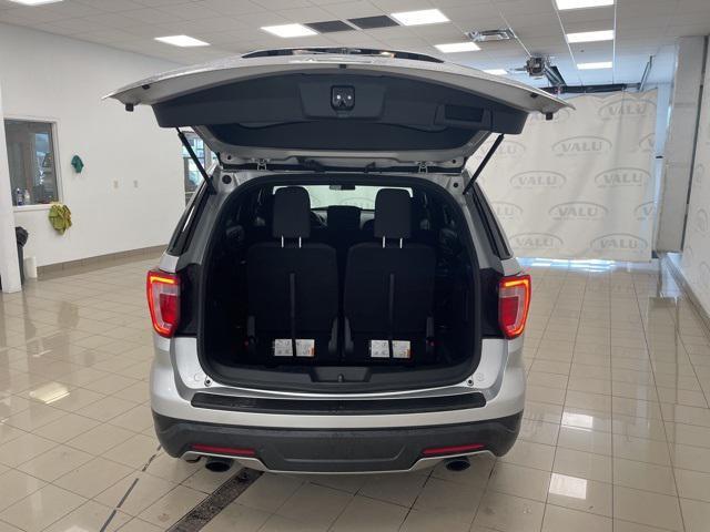 2018 ford explorer xlt