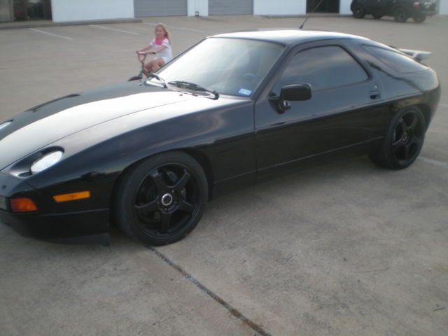 1991 928 gt 5 speed manual trans, new leather interior