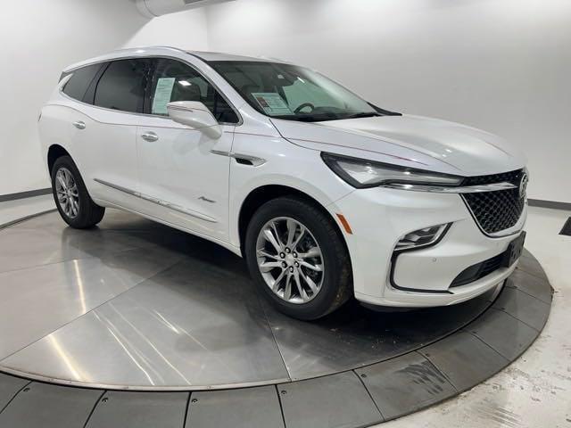 2022 buick enclave avenir