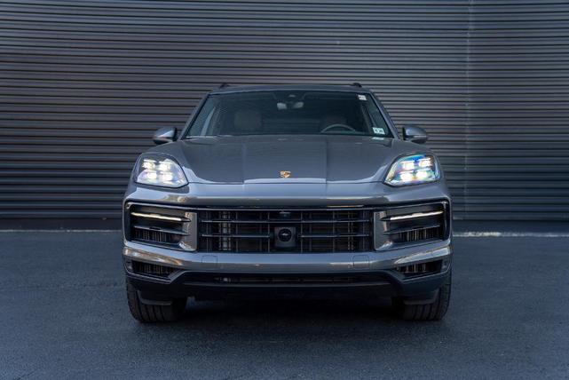 2024 porsche cayenne base