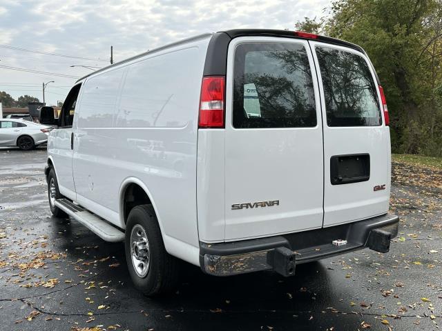2023 gmc savana 2500 work van