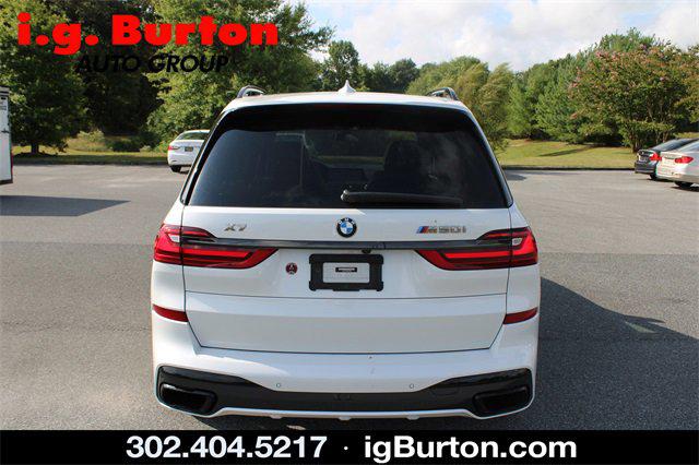2022 bmw x7 m50i