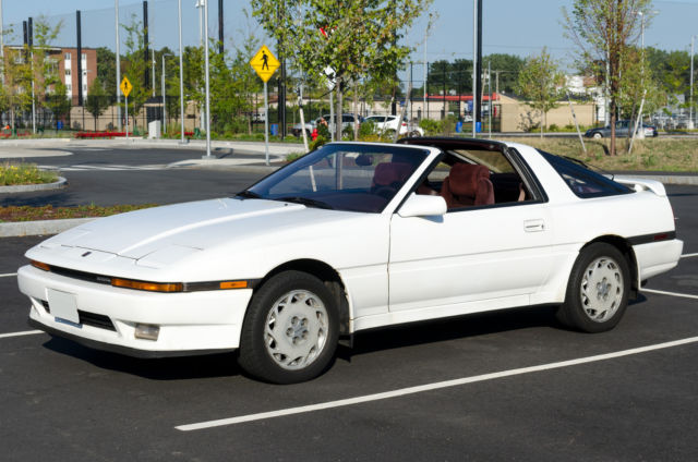 1987 toyota supra hatchback 2-door 3.0l white with sport roof