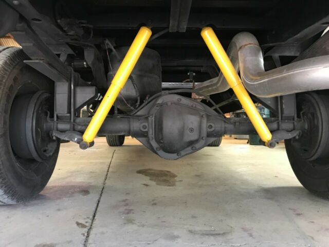 1992 dodge 4x4 pickup truck with cummins engine and auto transmission