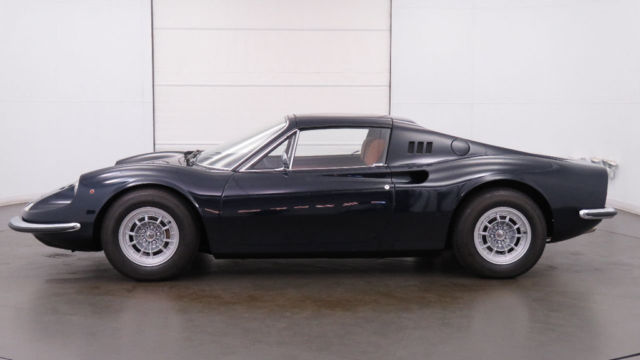 stunning blu scozia dino, fresh complete restoration, must be seen!!!