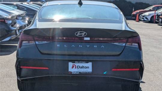 2025 Hyundai Elantra