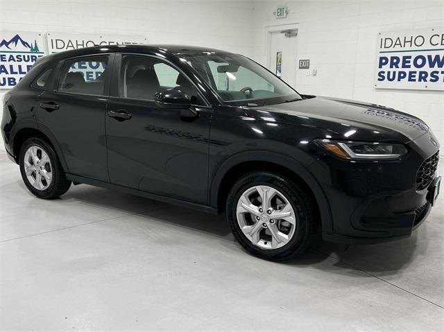 2023 honda hr-v lx