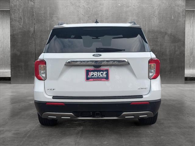 2021 ford explorer xlt