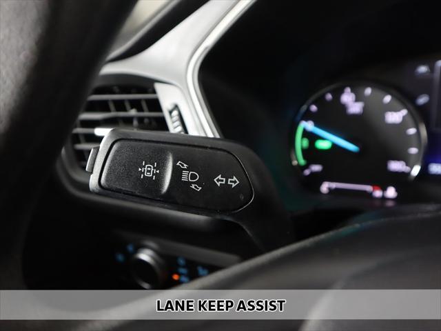 2021 ford escape se