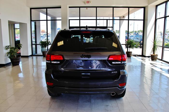 new 2019 jeep grand cherokee 4wd laredo hopkinsville, ky 42240 for sale in hopkinsville, kentucky