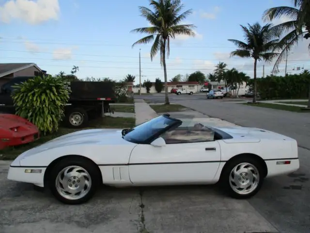 1989 corvette convertible 79k miles, clean carfax, no reserve