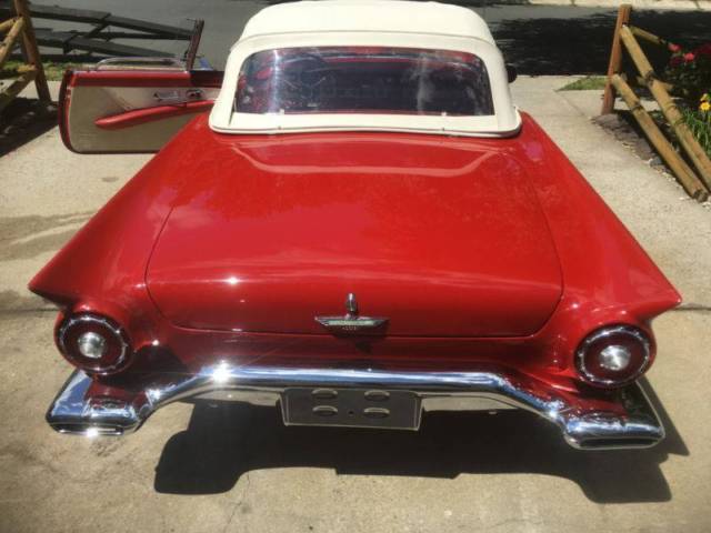 1957 ford thunderbird 2-door convertible