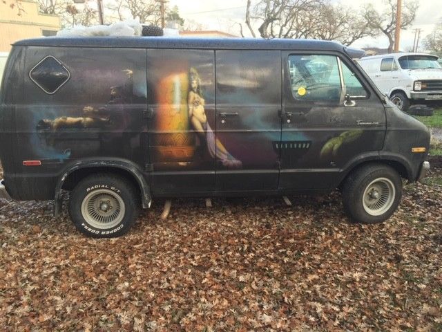 no reserve 1976 dodge tradesman shorty van "the amazon"