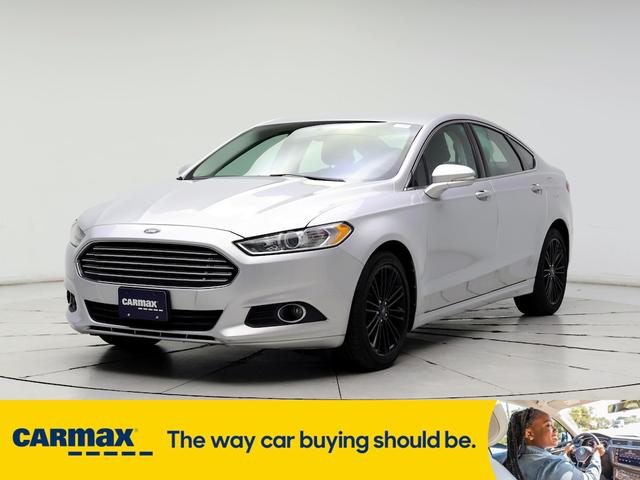 2016 ford fusion se