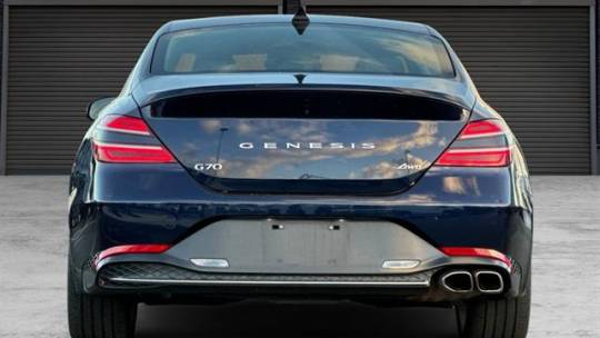 2023 Genesis G70