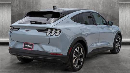 2024 Ford Mustang Mach-E