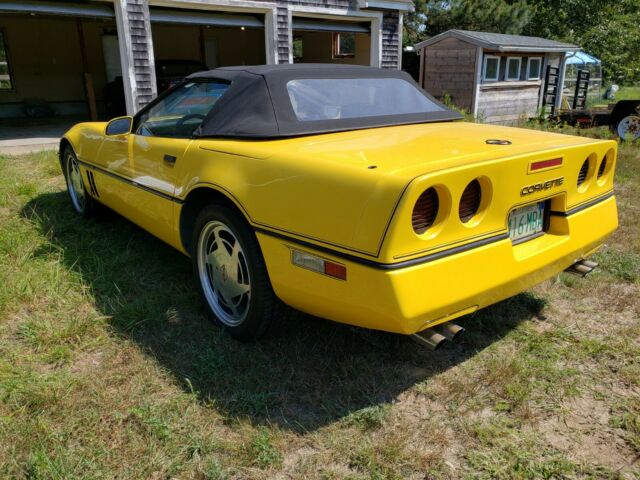 1987 chevrolet corvette convertible, super low original miles!