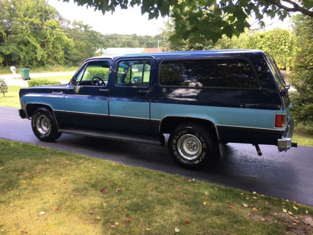 1974 chevrolet suburban cheyenne super /10 402 big block square body !