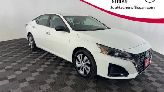 2025 Nissan Altima