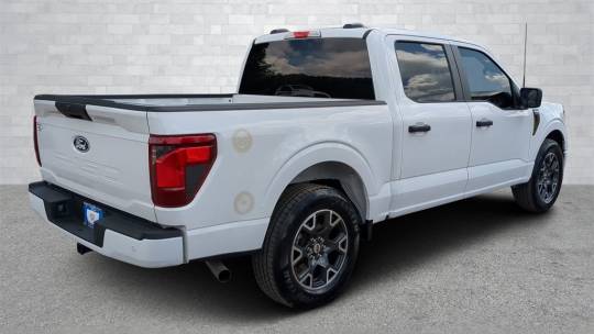 2024 Ford F-150 equipment group 200a standard