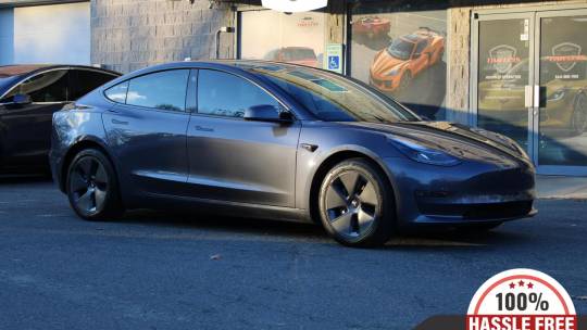 2023 Tesla se