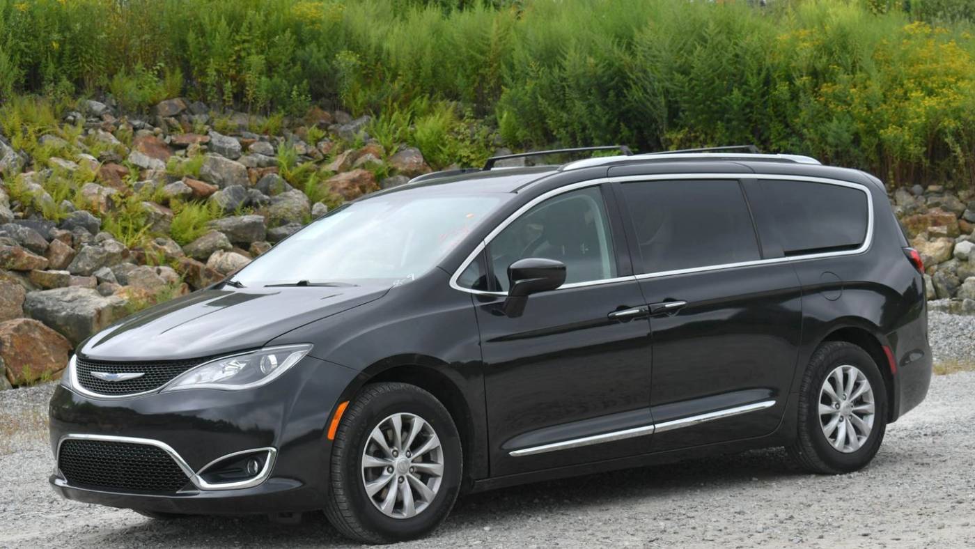 2018 chrysler pacifica touring l