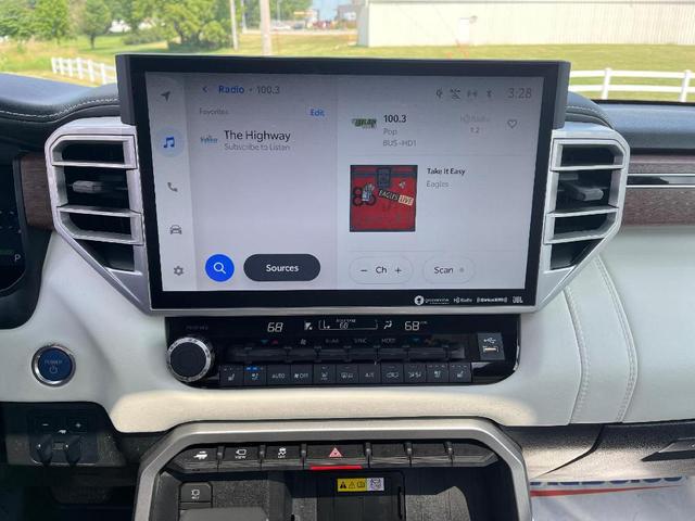 2024 toyota sequoia sr5