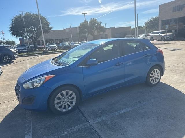2017 hyundai elantra gt base