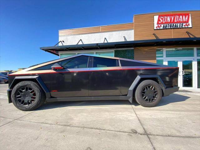 2024 tesla cybertruck all-wheel drive pickup 4d 6 ft