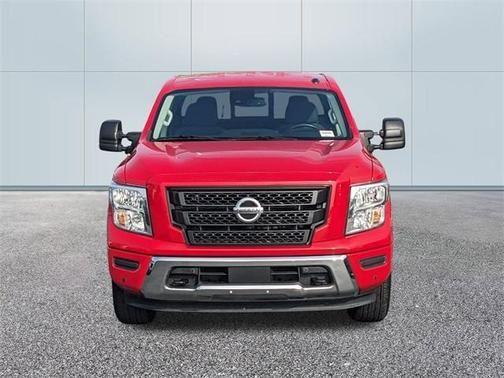 2021 nissan titan