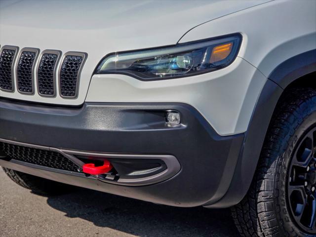 2022 jeep cherokee trailhawk