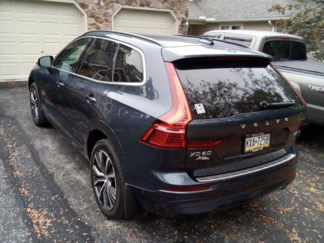 2022 volvo xc60 b5 momentum