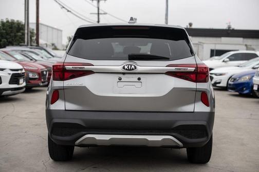 2021 kia seltos