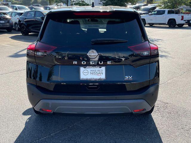 2022 nissan rogue sv