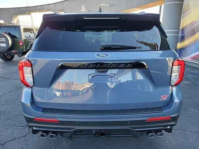 2021 ford explorer st