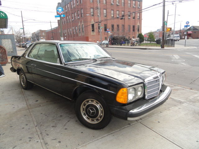 1978 mercedes-benz 280 280ce black original body and paint low miles 100% drives