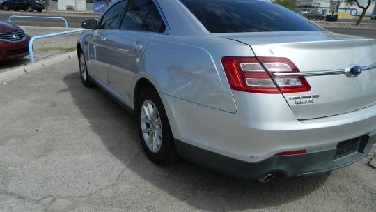 2015 Ford Taurus