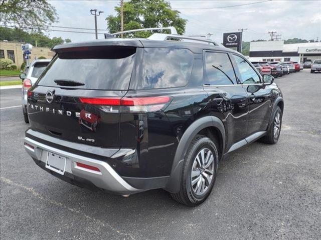 2023 nissan pathfinder sl