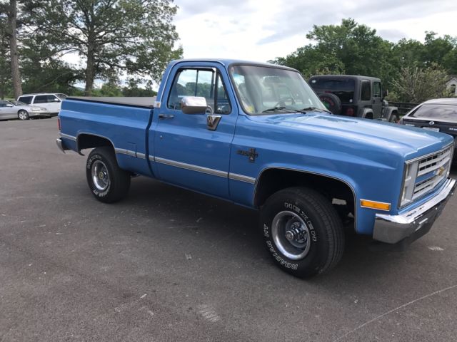1987 chevrolet c10 4x4 southern coach edition truck