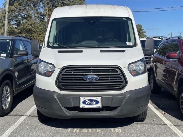 2019 ford transit-250 148 wb medium roof cargo