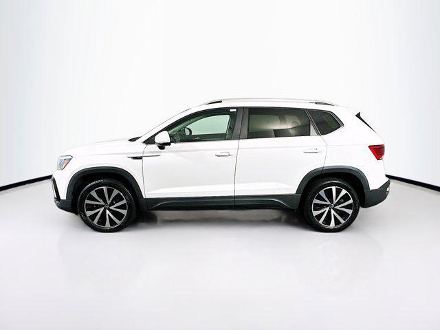 2022 volkswagen taos 1.5t se