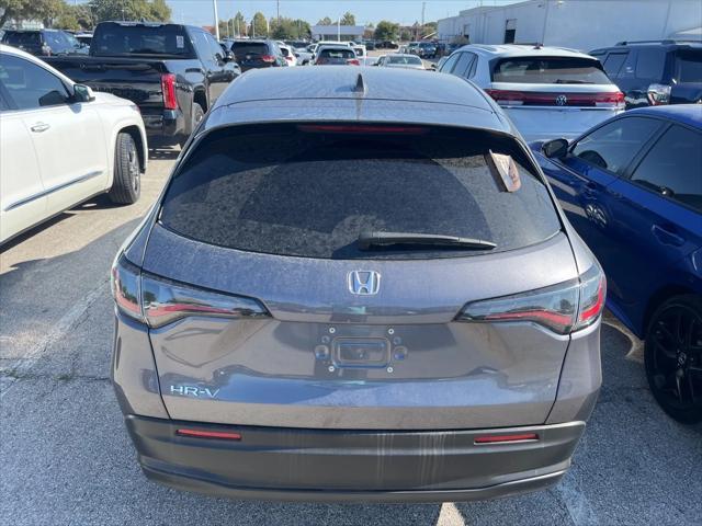 2023 honda hr-v lx