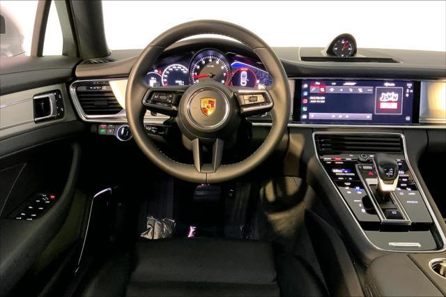 2022 porsche panamera 4