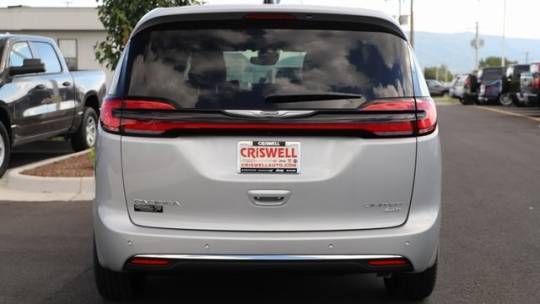 2024 Chrysler Pacifica